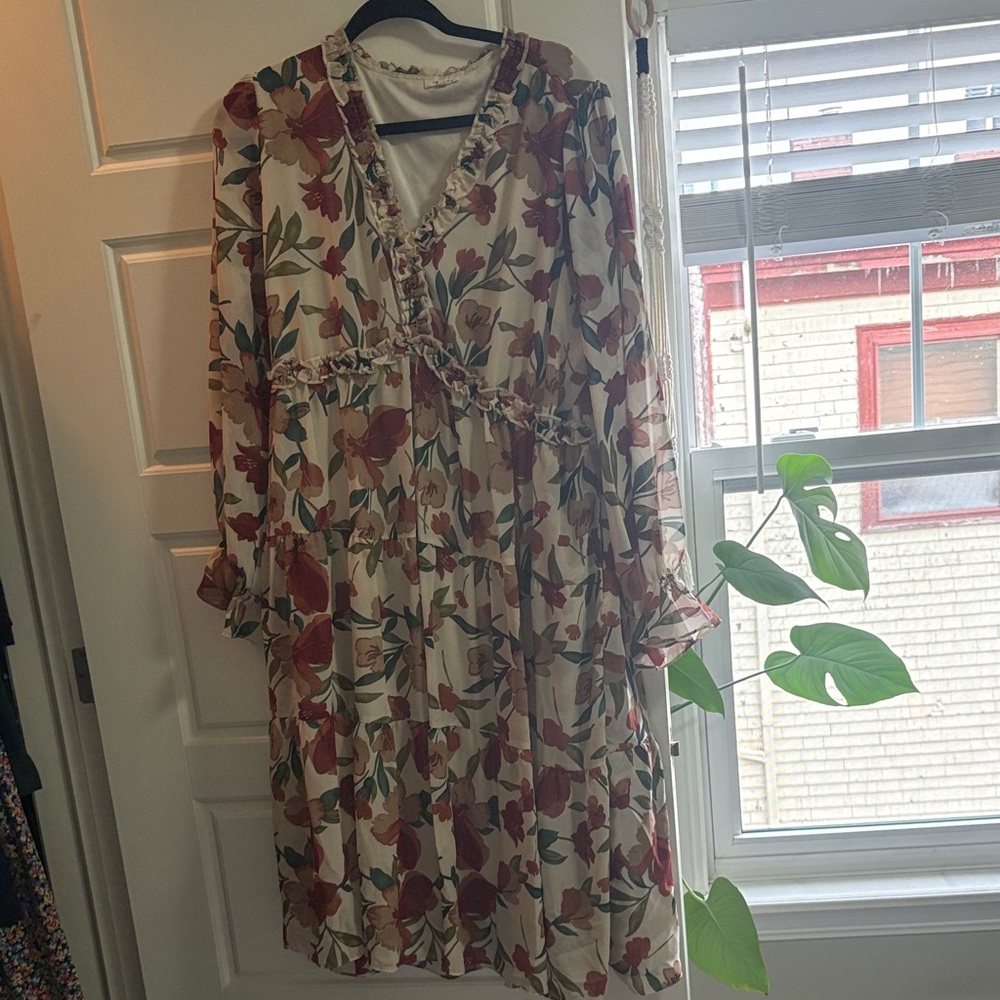 JODIFL Cream and Red Floral dress